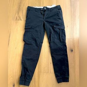 Jack & Jones Black Cargo pants slim fit size 32 - new without tags